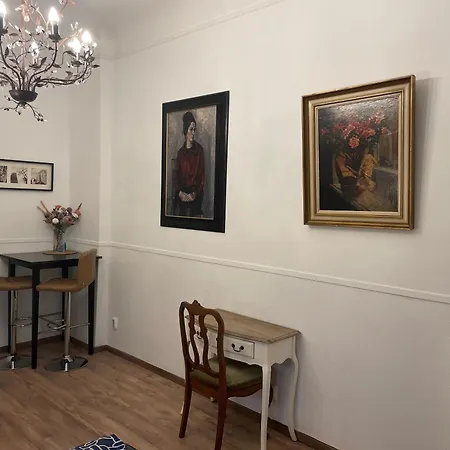 Art Nouveau Ap In Berlins Center