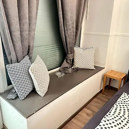 Art Nouveau Ap In Berlins Center Апартаменты *