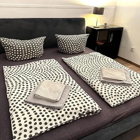 Art Nouveau Ap In Berlins Center *